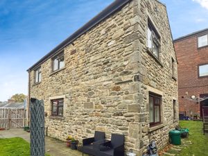 Photo 8- click for photo gallery